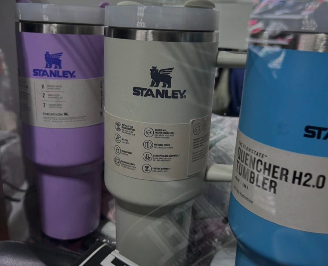 viral Stanley cups with box